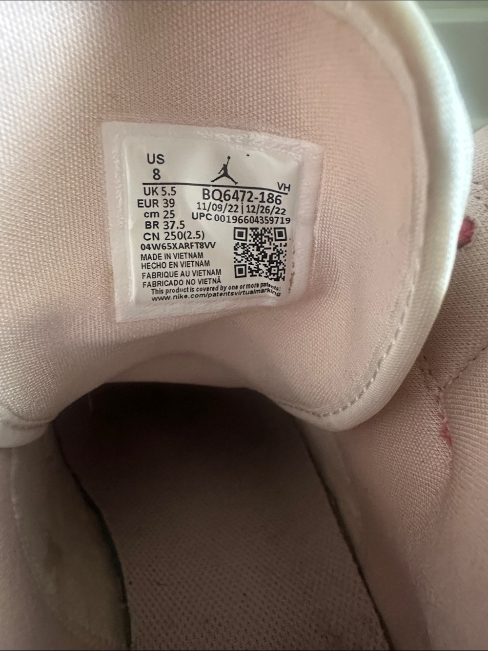 Nike Women's Air Jordan 1 Mid Strawberries and Cream Sneakers - Picture 8 of 12